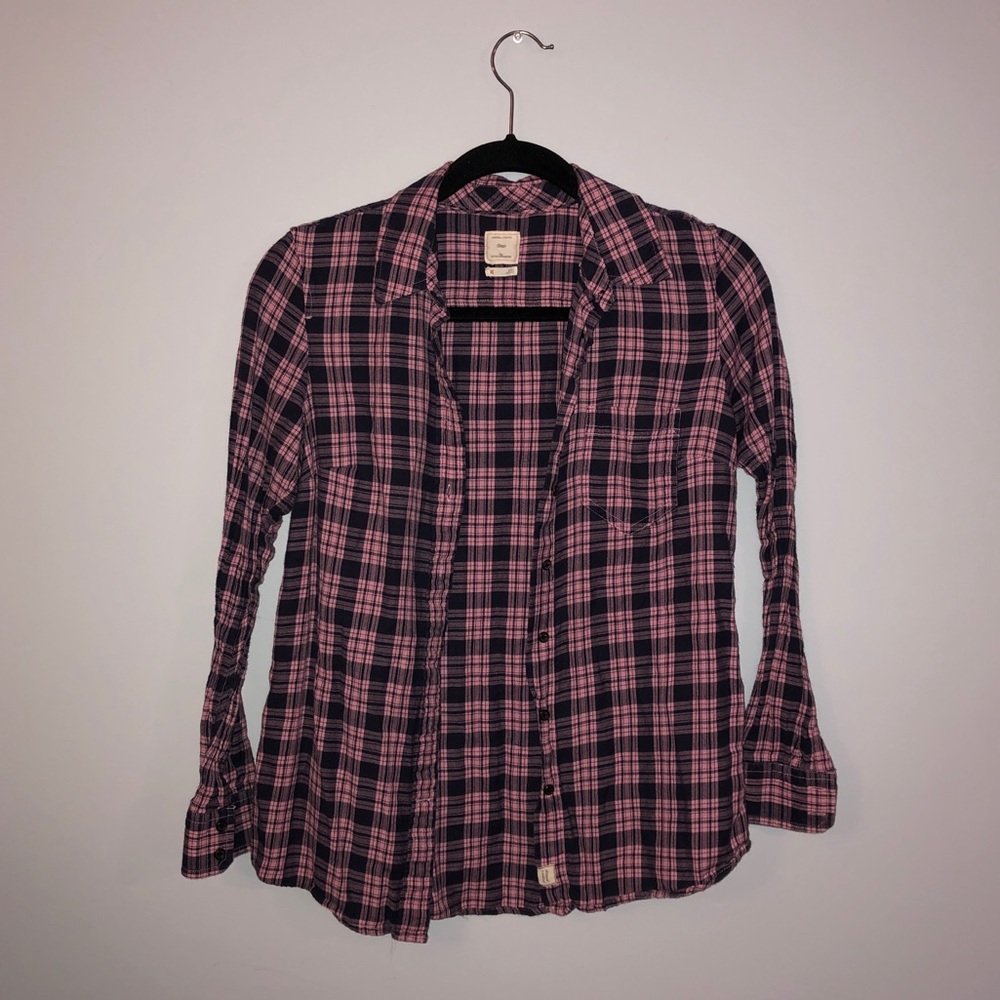 GAP - Fitted Boyfriend Plaid Button Down Shirt